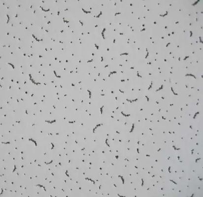 Οργανωτικό πλακάκι οροφής από μεταλλικό μαλλί με εικόνα επιφάνειας ακανόνιστης τρύπας