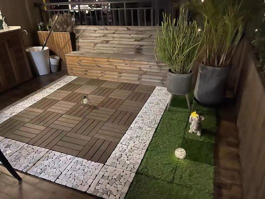300mm*300mm WPC Decking για περιβαλλοντικά φιλικά decking / φράχτες / περικοπές περίφραξης