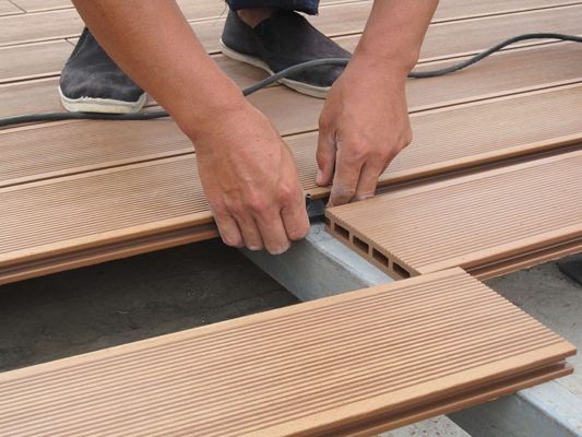 150*25mm Ash Wood Plastic Composite WPC Decking Superior για κήπο / εξωτερικό δάπεδο