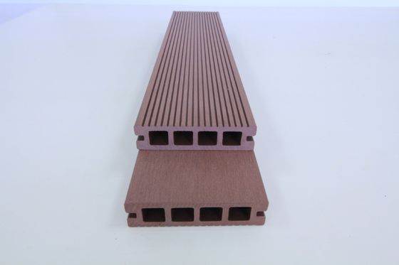 150mm * 25mm Προσαρμοσμένα πλακάκια εξωτερικού δαπέδου WPC κατασκευασμένα με σύνθετο πλαστικό ξύλου
