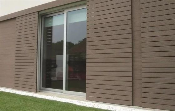 Επεξεργασία επιφάνειας ξύλου από κόκκους Αδιάβροχο Πίνακα οροφής WPC για εξωτερικό τοίχο