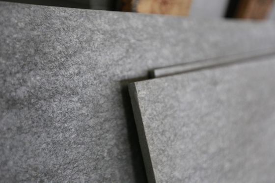 Υλικά άμεσης χρήσης Αδιάβροχο ηχητικό ενισχυμένο διαχωριστικό πλάνο από φυτικό τσιμέντο για γραφεία