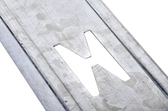 25mm/29mm/32mm/40mm Ψυχρό κάμψη εσωτερική άκρη κανάλι Ζυθοποιημένο ξυλοπετρώο μεταλλικό χάλυβα προφίλ