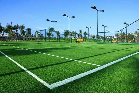 Τεχνητό γρασίδι 2m*25m τύπου ελιάς διασταυρούμενου προφίλ για προώθηση κήπων και τοπίων